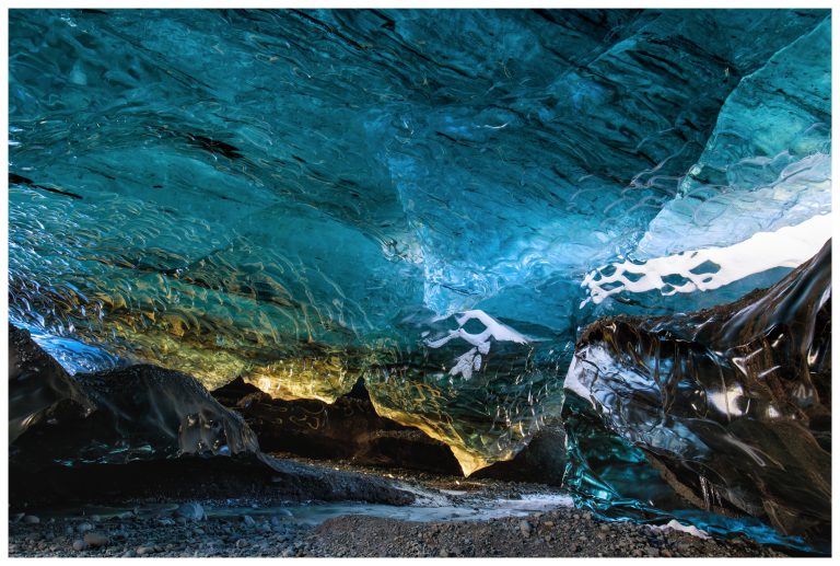 Gletscherhöhle im Vatnajökull - Island